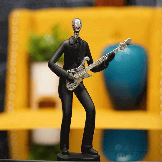 Picture of Silver Abstract Guitar Player
