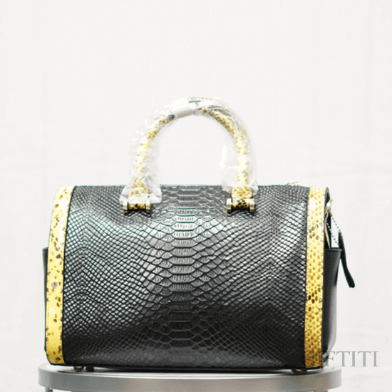Picture of Leather Bag In Snake Pattern Design For Woman