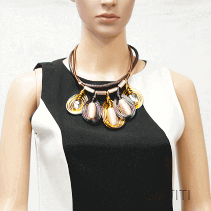 Picture of African  Necklace In Muticolor For Female