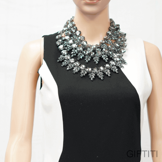 Picture of Black Studded Necklace
