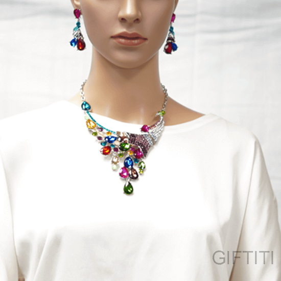 Picture of Colorful Female Necklace