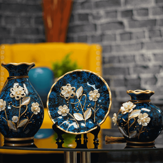 Picture of Flower Design Asian Vase